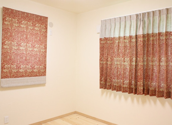 カーテン(Curtain)